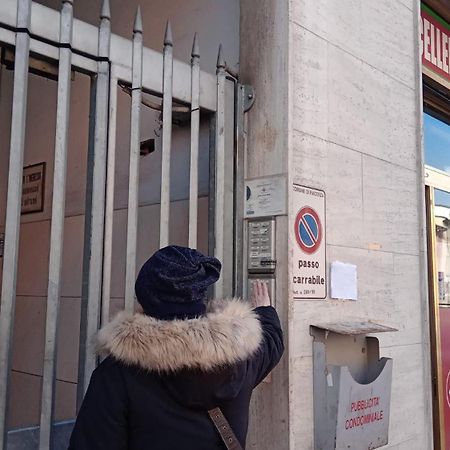 Mansarda Con Vista In Centro A Piacenza Apartamento Exterior foto